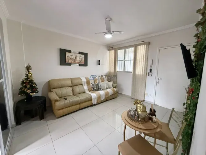 Apartamento à venda em Praia Grande no Boqueirão com 2 dormitórios