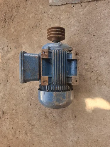 Motor monofásico  de 12,5 cv