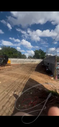 Terreno Comercial à Venda em Osasco-SP, Bairro Adalgisa 365m² de Área Disponível!
