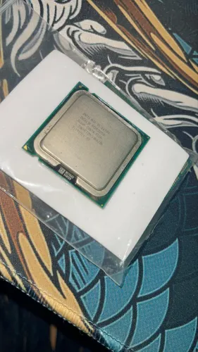 Intel Pentium Dual-Core E5700