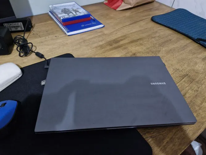 Samsung Book NP550XDA-K01BR