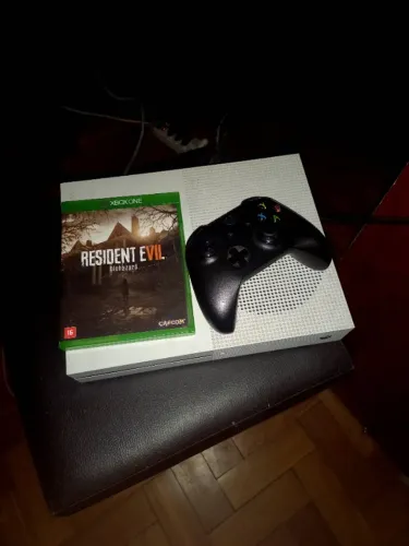 Xbox one S 1 Tb