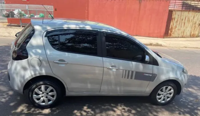 Fiat Palio Attra./italia 1.4 EVO F.flex 8V 5P 2014