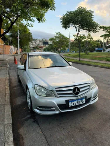 Mercedes-Benz C-180 CGI Classic 1.8 16V 156cv Aut. 2012