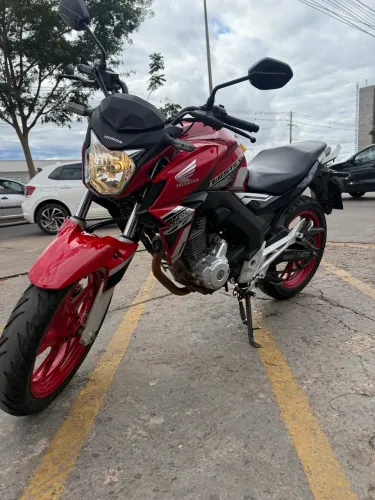 Moto honda cb250 twister 