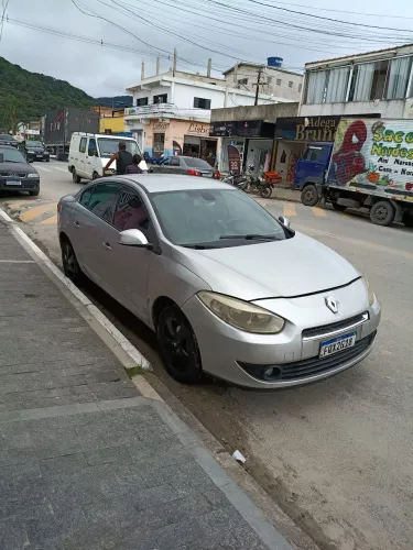 Renault Fluence Sed. Dynamique 2.0 16V Flex Aut. 2014