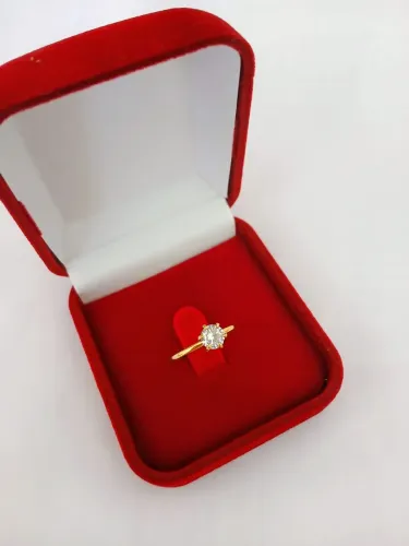 Anel solitário em ouro 18k com pedra zircônia 4mm + Brinde caixa de veludo vermelha