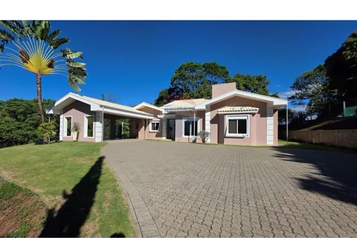 Casa à venda Centro de Pedreira-SP