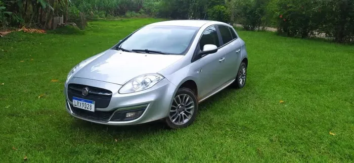 Fiat Bravo Essence 1.8 Flex 16V 5P 2016