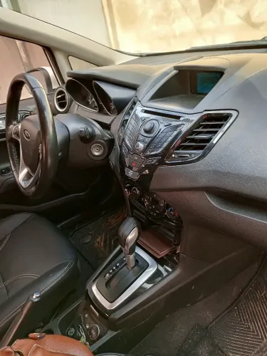 Ford Fiesta Sed. Ti./ti.plus1.6 16V Flex Aut. 2015