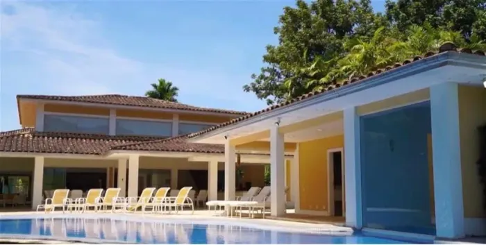 Residência em Portobello espetacular
