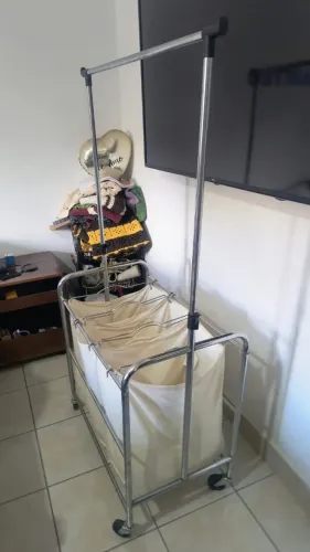 Arara para roupas