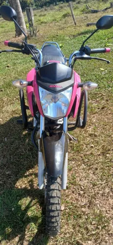 Vendo cg fan 160 toda quitada ,so no ponto de transferir