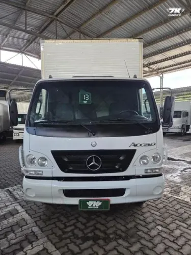 MERCEDES-BENZ ACCELO 815 2013