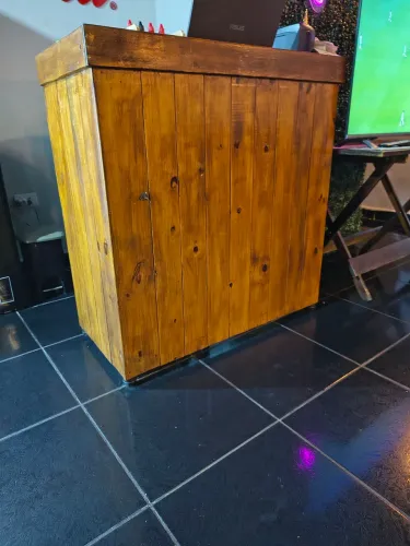 Balcão caixa com gaveta