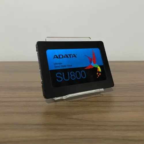 SSD ADATA Ultimate 512GB NAND 3D TLC Sata3 com Leitura de 560Mb/s e Gravação de 520Mb/s