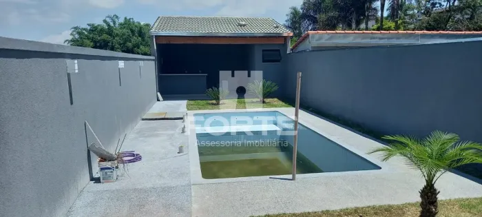 Casa a venda na Vila Oliveira em Mogi das Cruzes