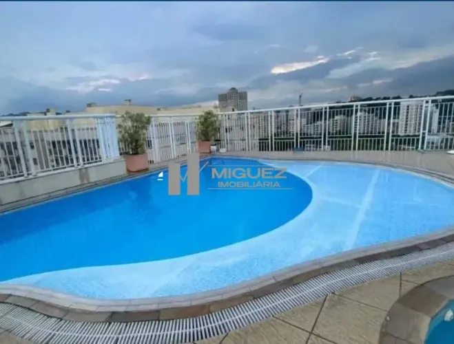 Apartamento à Venda Rua Almirante Baltazar. São Cristóvão! Varanda 2 Quartos Sendo 1 Suite