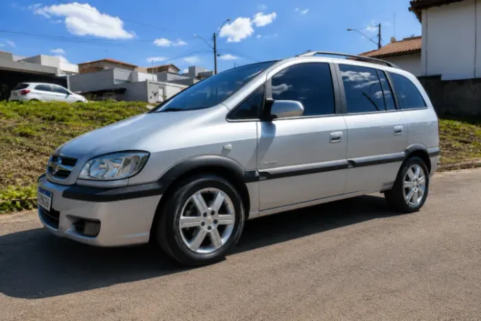 Chevrolet Zafira Elegance 2.0 MPFI Flexpower 8V 5P 2009