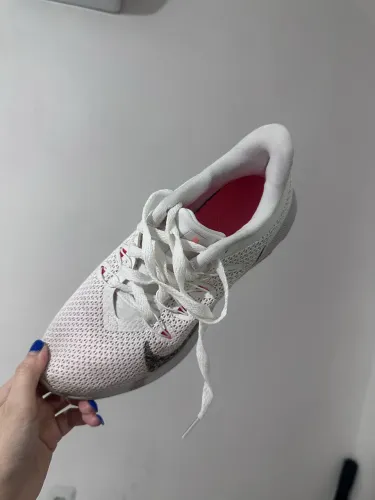 Tênis Nike