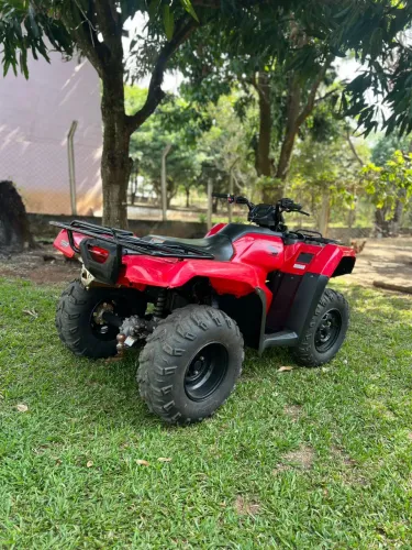 Quadriciclo Honda TRX 420
