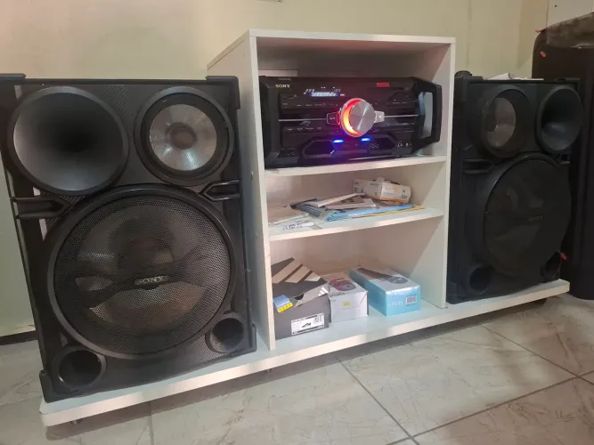 Som Sony SH2000