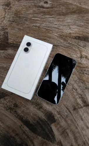iPhone 16 128GB - Na Garantia