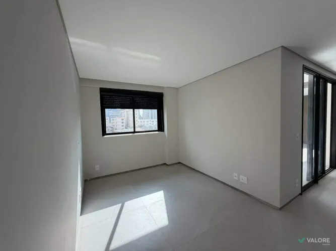 Apartamento à venda, 04 quartos, 288m² de área no Serra.