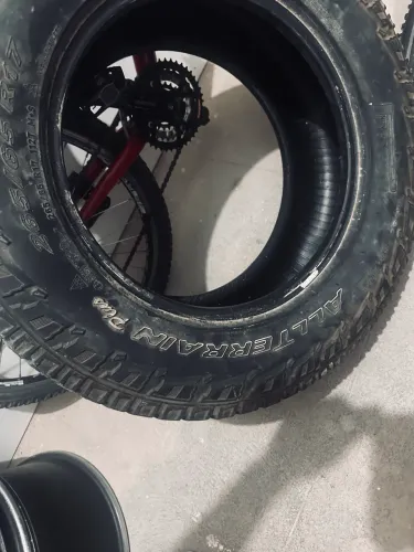 Jogo de 2 pneus pirelli meia vida