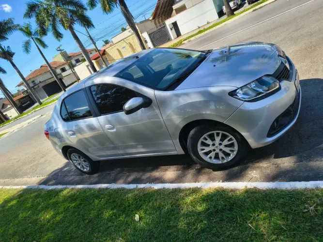 Renault Logan Expres./exp. UP Hi-flex 1.0 16V 4P 2015