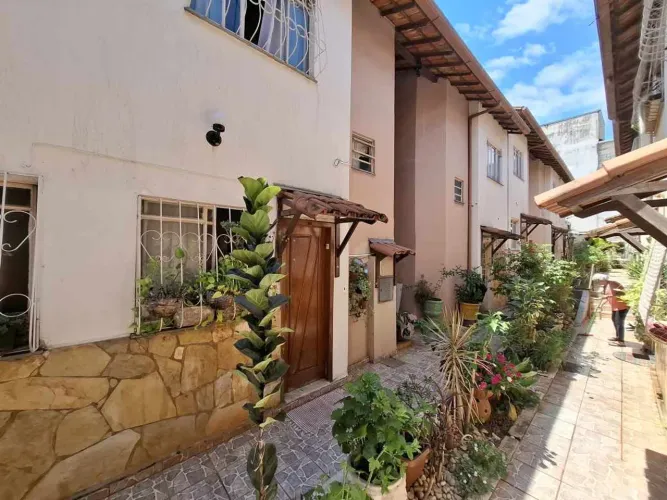Aluguel - CASA GEMINADA - ITAPOA Belo Horizonte MG