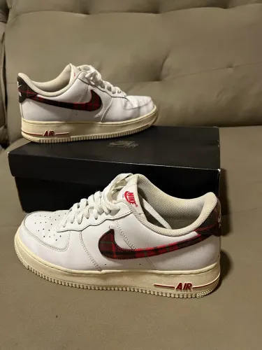 Tênis Nike Air Force 1 Low '07 LV8 Plaid Tartan