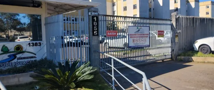 Apartamento térreo 2 quartos bairro ganchinho Curitiba, vende , troca