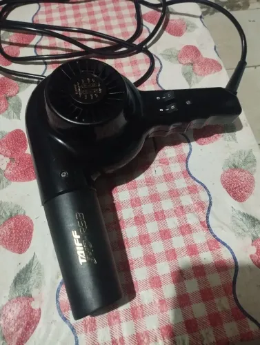 Estou vendendo secador de cabelo