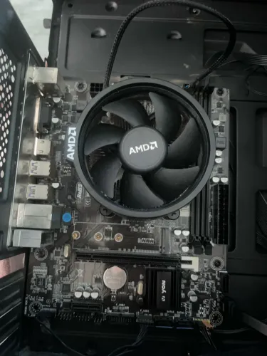 Ryzen 5600GT + Placa mãe A520