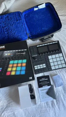 Maschine MK3 native instruments controladora