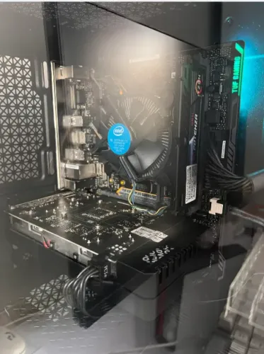 Pc Gamer no precinho! GTX 1650/8gb/i3 9100f