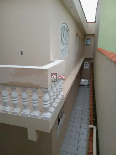 Imóvel para venda tem 125 metros quadrados com 4 quartos