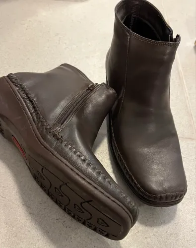 Bota Confort plus marrom