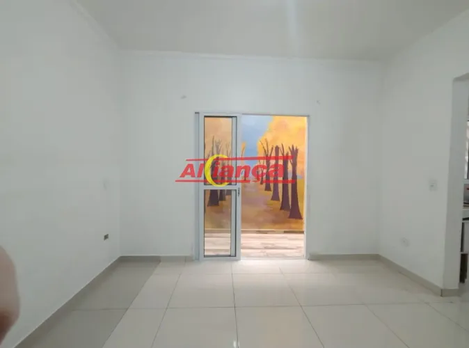 Sobrado para alugar 237 m²,4 Quartos,Sala,Cozinha,2 Banheiro,2 Vaga, Jardim Centenario, Gu