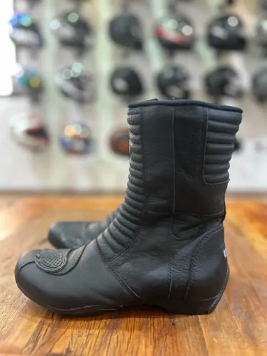 Bota Steitz Cano Médio Preta Impermeável Motociclista 39 Br