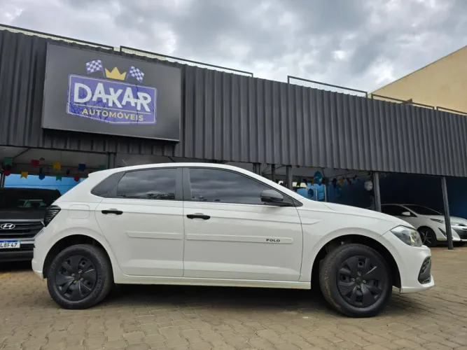 Volkswagen Polo Track 1.0 Flex 12V 5P 2024