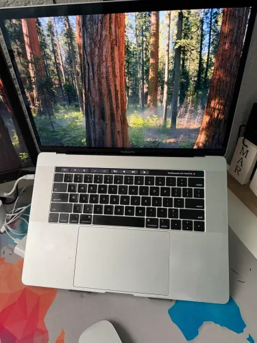 MACBOOK PRO I7 - TECLADO + MOUSE ORIGINAIS INCLUSOS