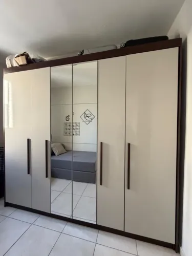 Guarda roupa 