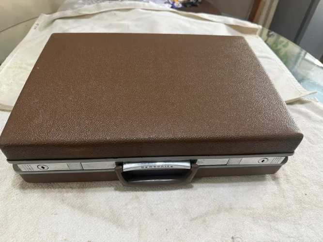 Pasta Samsonite 007