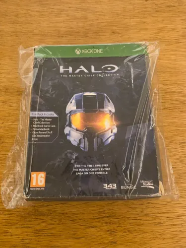 Halo Master Chief Collection Steel Book w/ Game