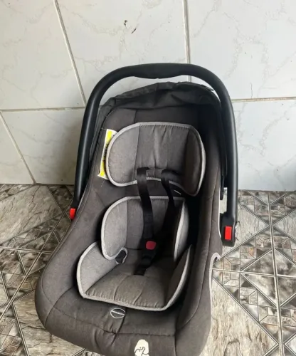 Bebê conforto