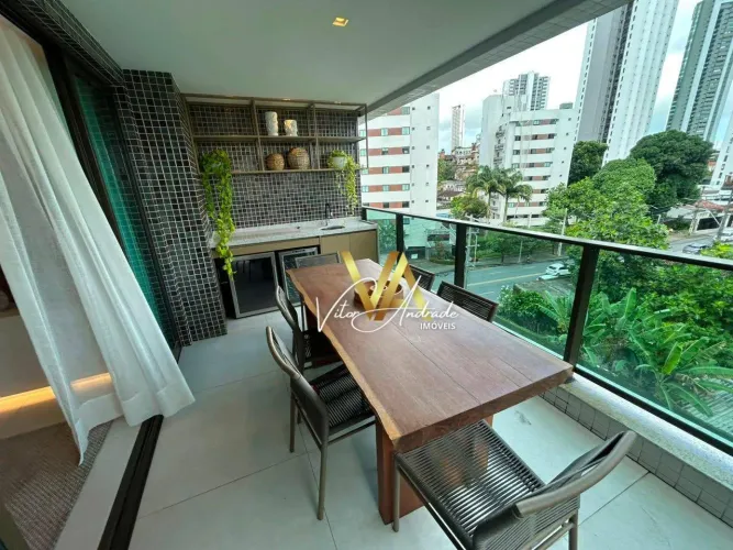 Apartamento com 139m², 4 Quartos, 2 Suítes e Lazer Completo em Apipucos