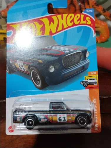 Hot Wheels 63 Studebaker champ super t hunt.