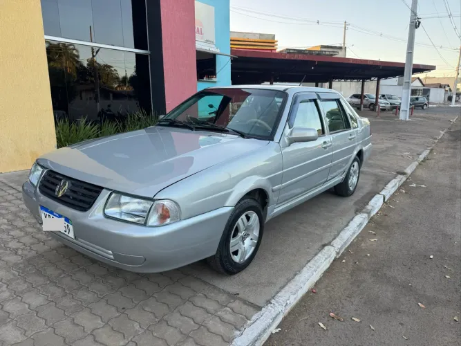 Volkswagen Santana 1.8 MI (álcool) 2000